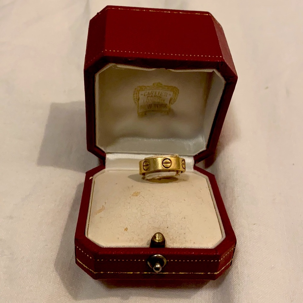 Cartier love ring (6.25) - yellow gold